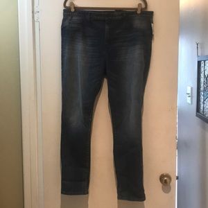 NEVER WORN Size 18 Mossimo Jeans
